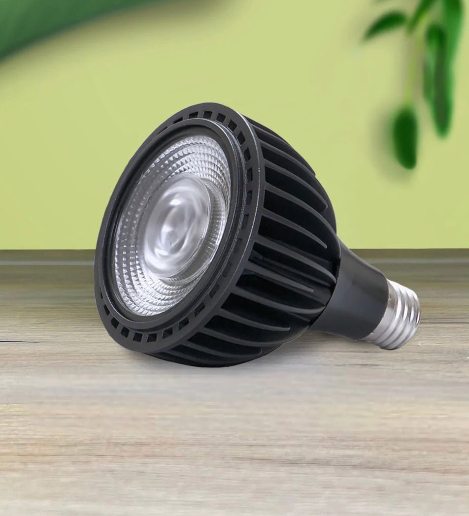 Vita™ Growlight by Soltech Solutions - The Plant Lady SF